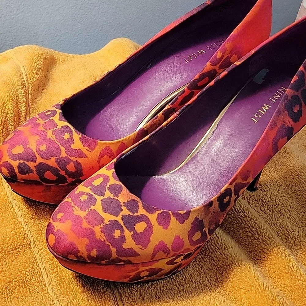 Nine West - Picture 9 of 9